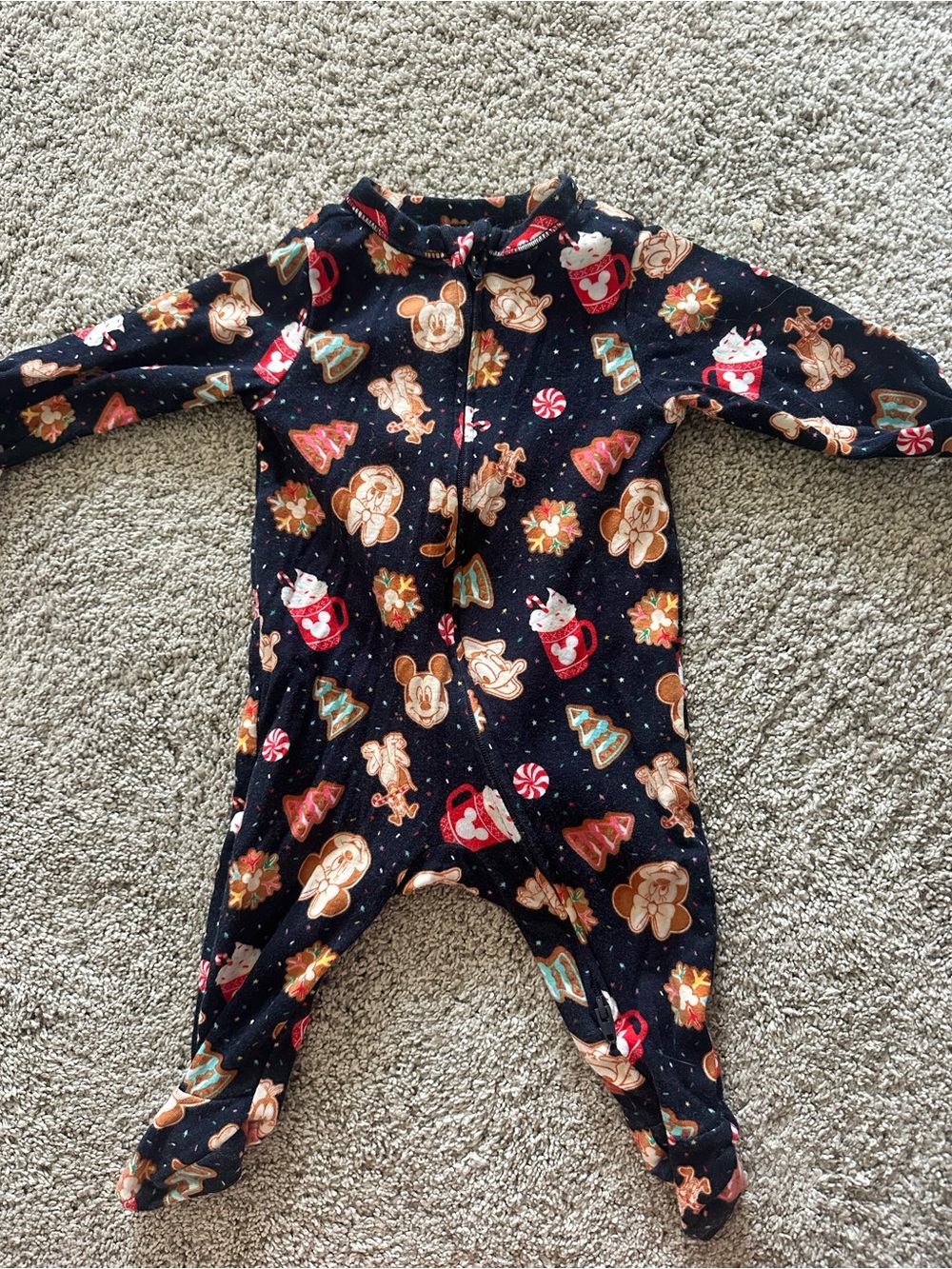 Old Navy x Disney Baby Navy Holiday Character Print One-Piece Pajamas